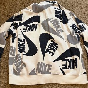 Nike Men's Graphic Black and Grey Sweater